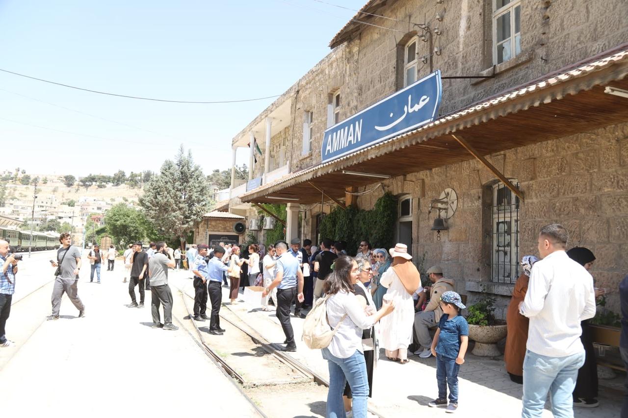 Madar Al-Saa Images 0.6263769482577533