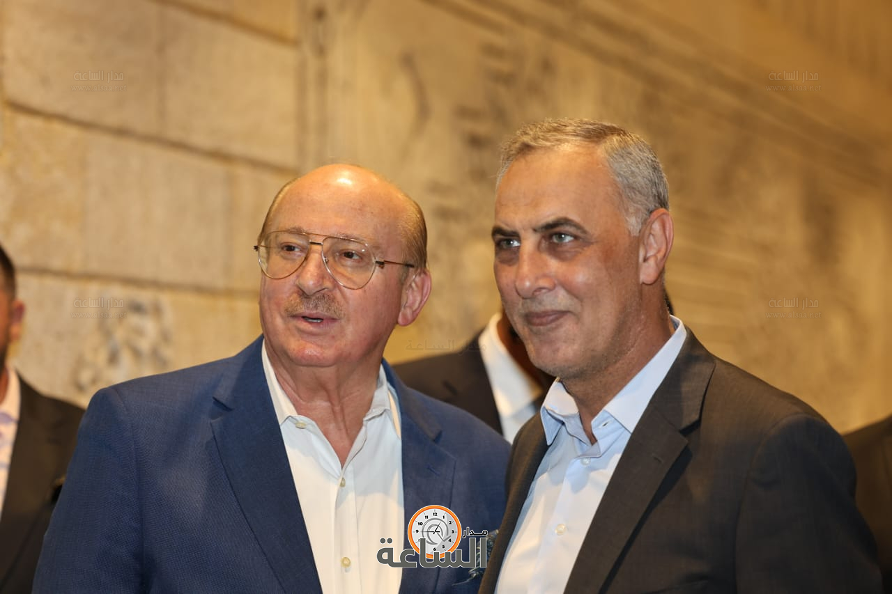 Madar Al-Saa Images 0.026054704606018442