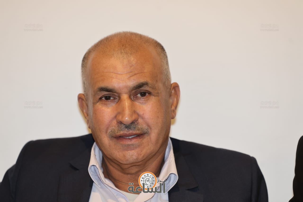 Madar Al-Saa Images 0.5001396735731083