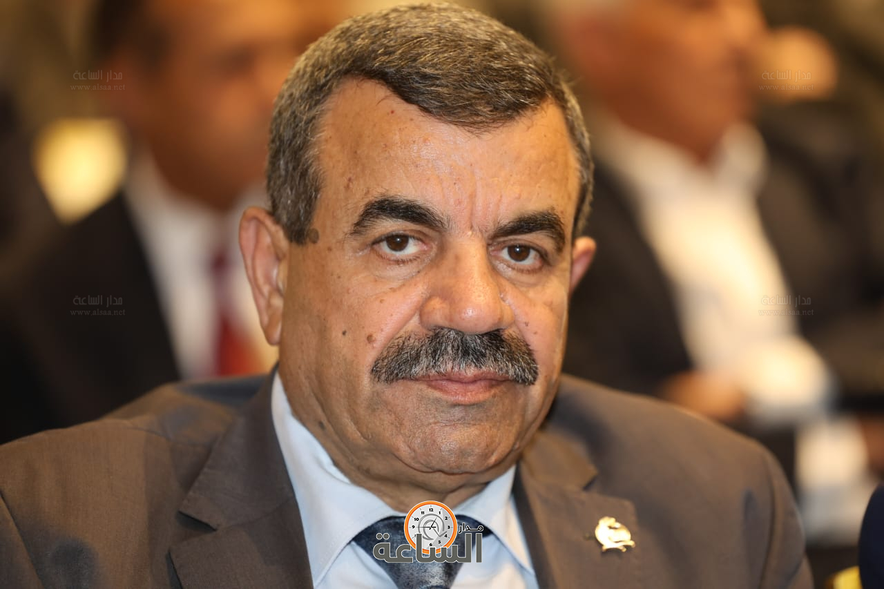 Madar Al-Saa Images 0.42050054123468983