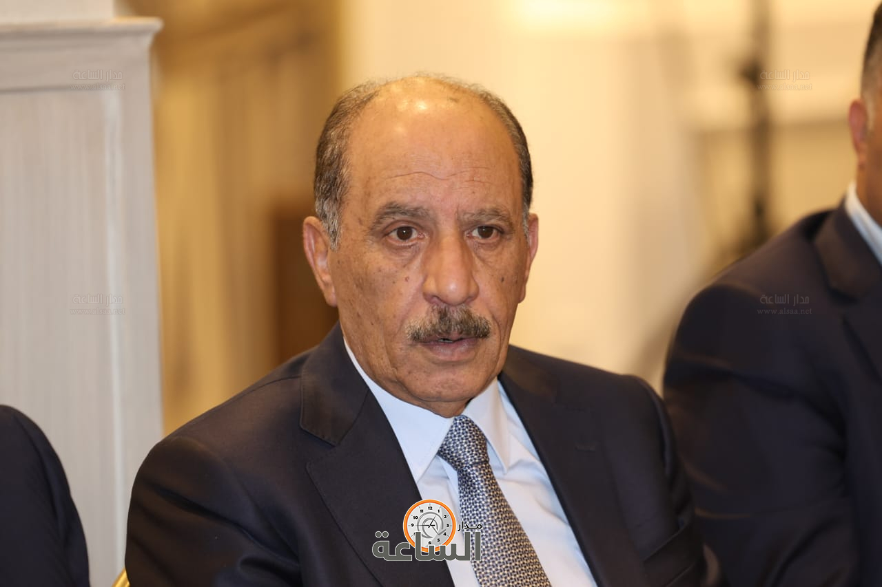 Madar Al-Saa Images 0.607059117886594