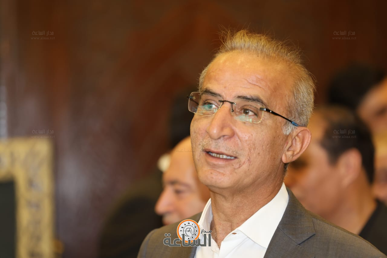 Madar Al-Saa Images 0.4430699821023497