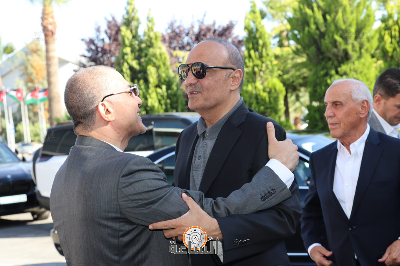 Madar Al-Saa Images 0.1790283273160863