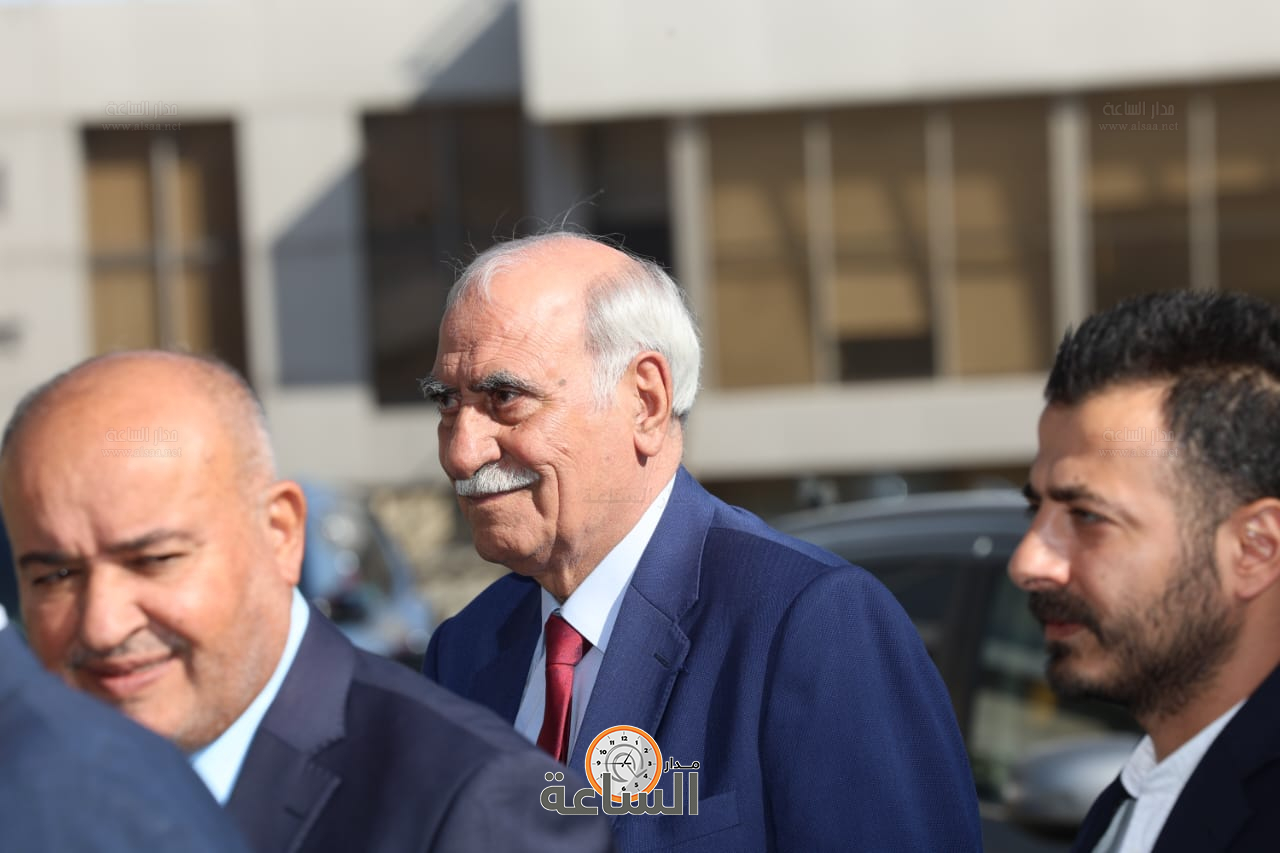 Madar Al-Saa Images 0.9971922046765824