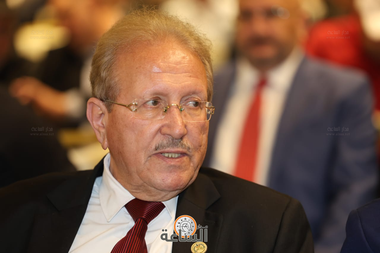 Madar Al-Saa Images 0.5006421780920363