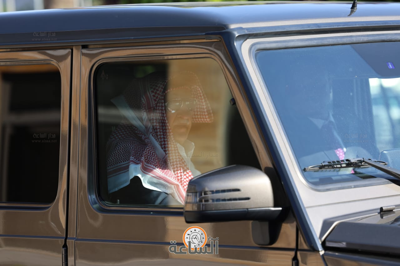 Madar Al-Saa Images 0.18093982504749317