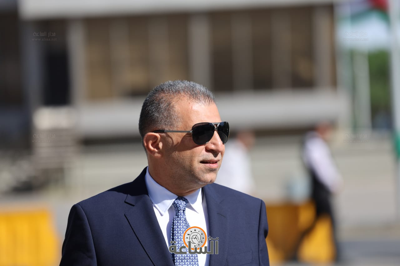 Madar Al-Saa Images 0.02443626092632145