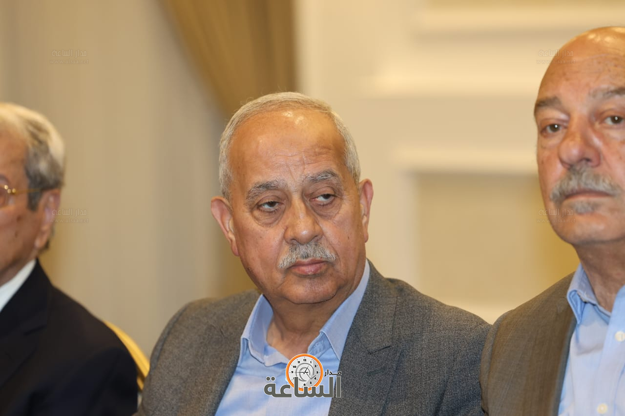 Madar Al-Saa Images 0.42240447360591915