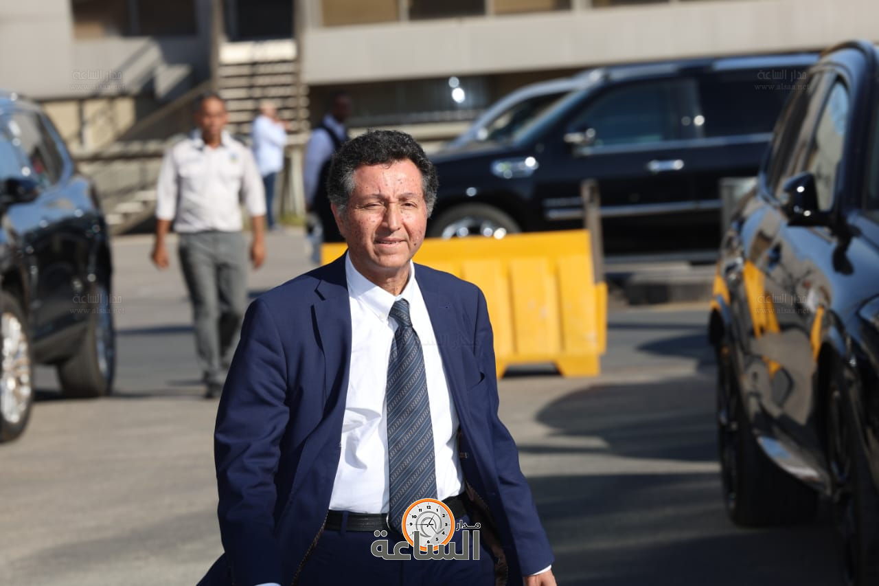 Madar Al-Saa Images 0.10278608950391088