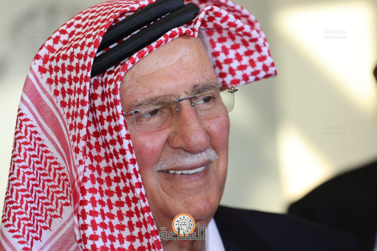 Madar Al-Saa Images 0.6607119155618321