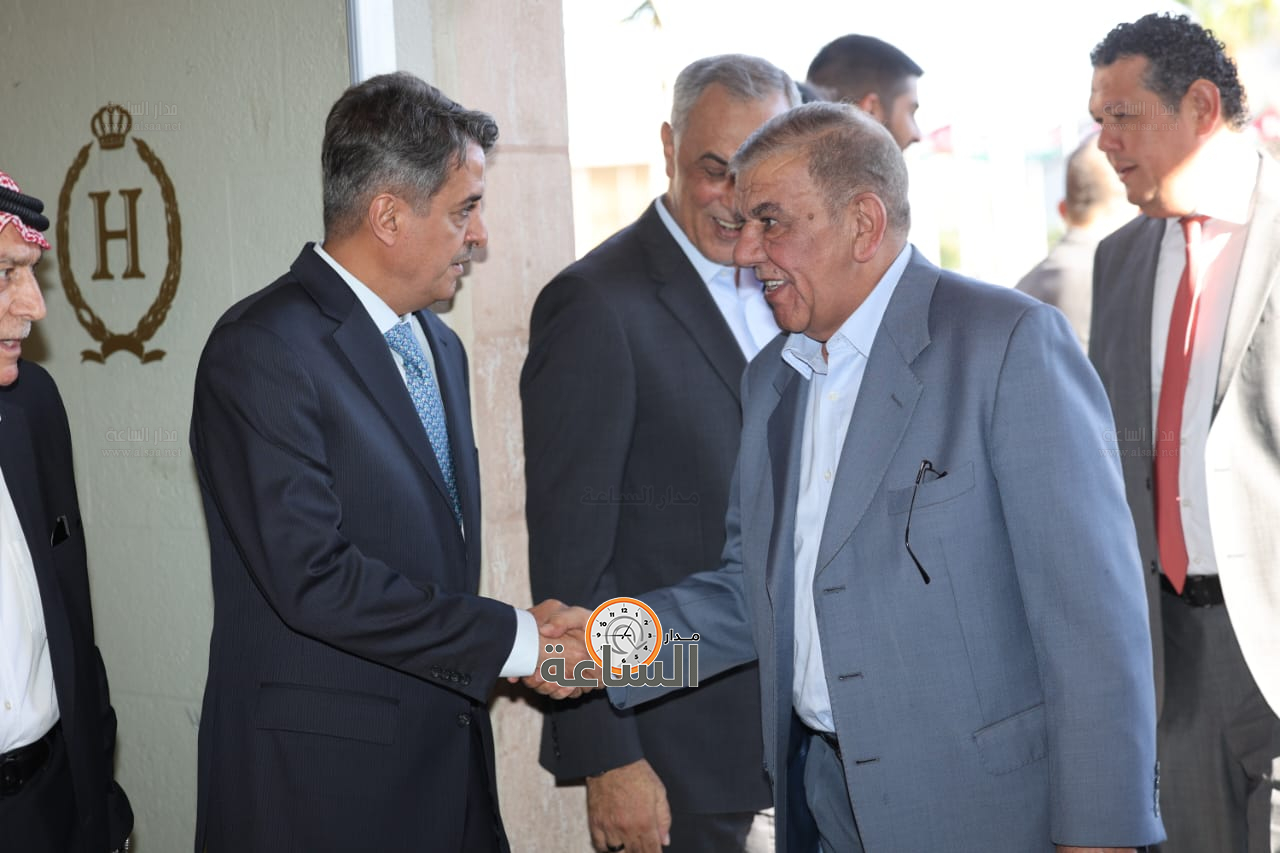 Madar Al-Saa Images 0.7044953099242847