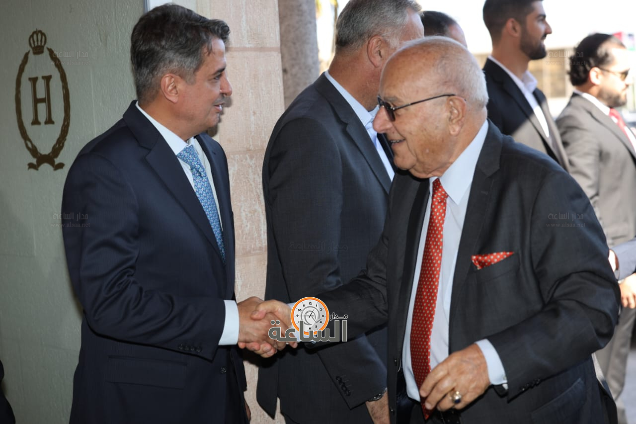 Madar Al-Saa Images 0.852389569665409