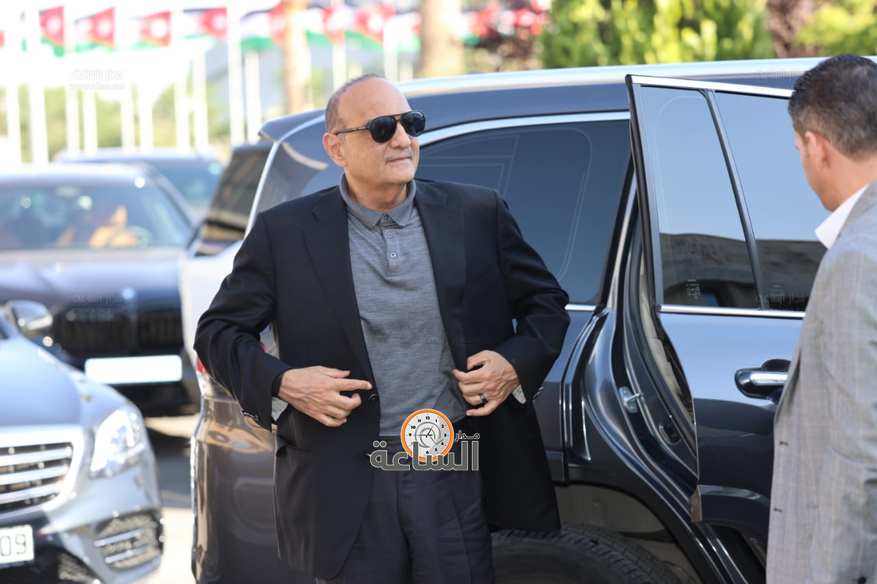 Madar Al-Saa Images 0.8360374193688164