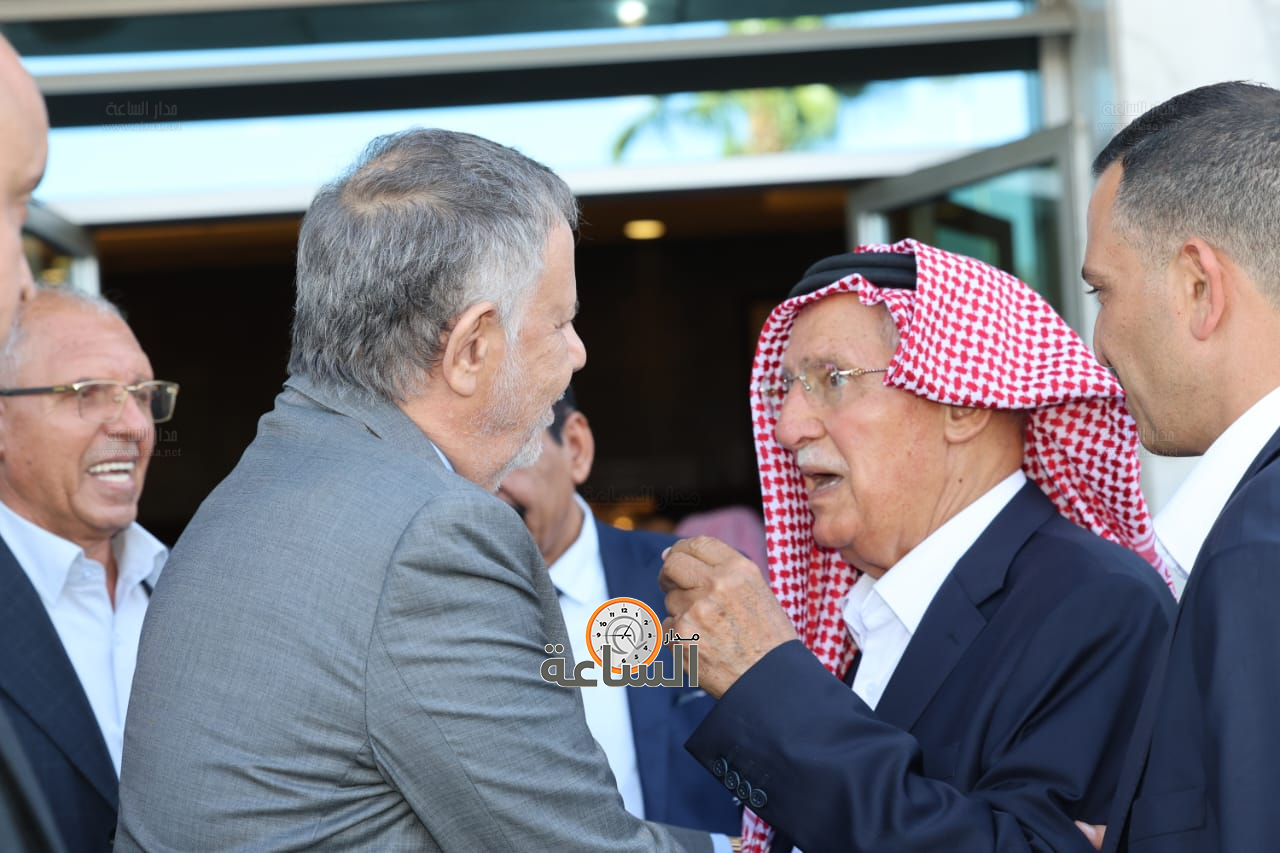 Madar Al-Saa Images 0.2533125437693913