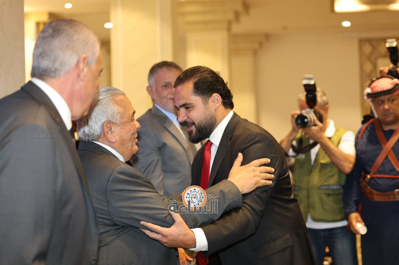 Madar Al-Saa Images 0.7138575048119148