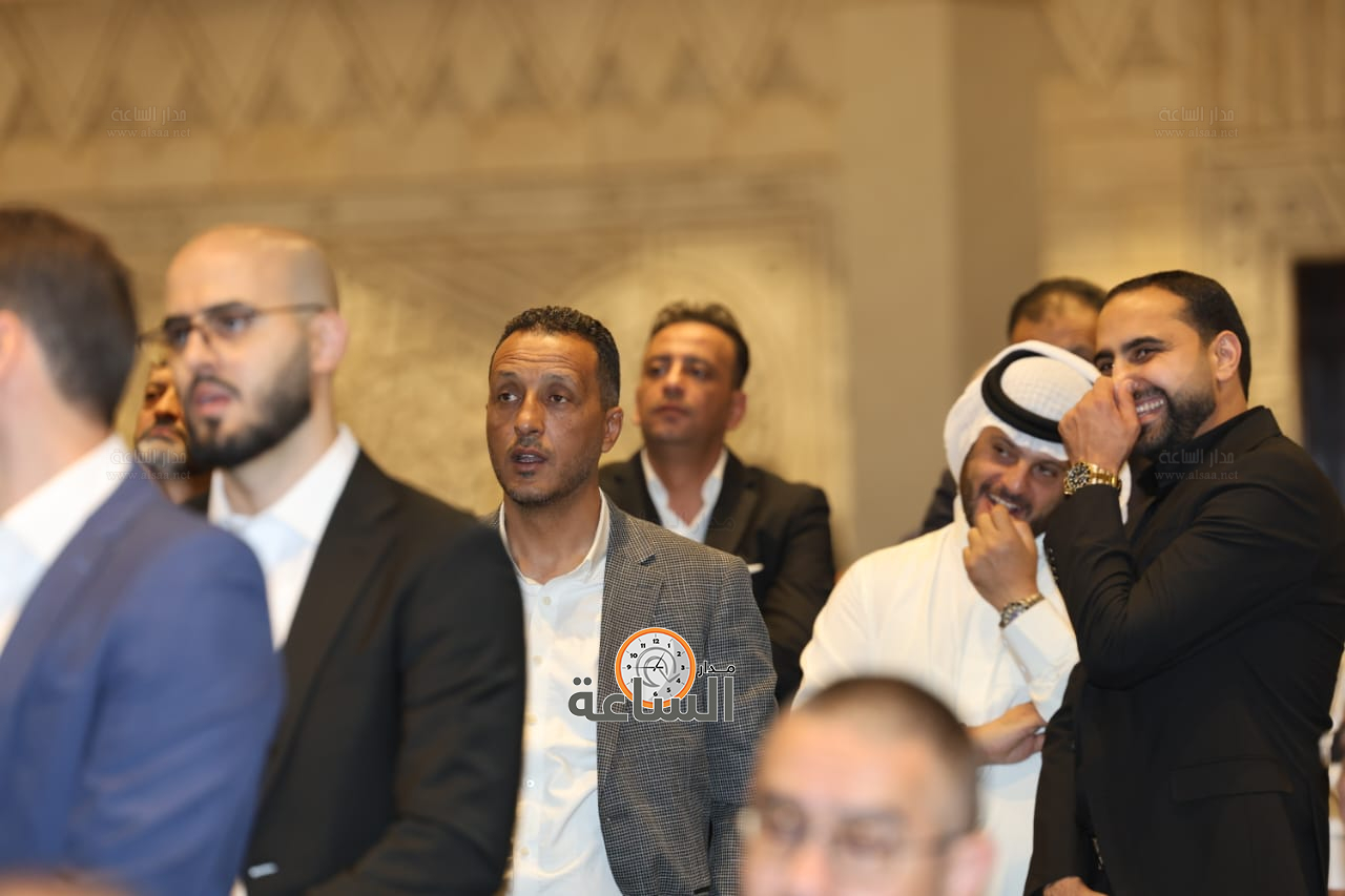 Madar Al-Saa Images 0.5706822175814029