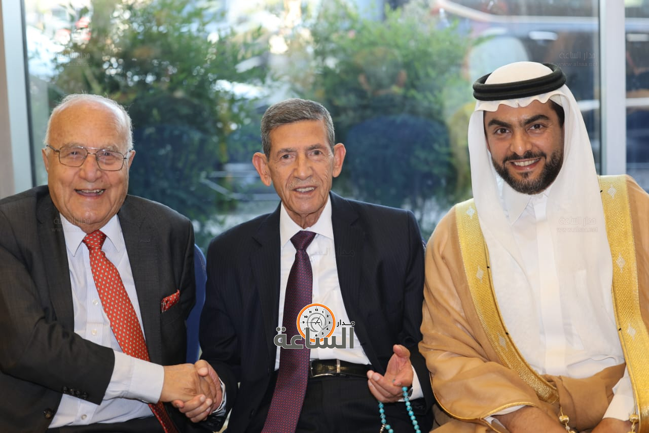 Madar Al-Saa Images 0.7005052695337772