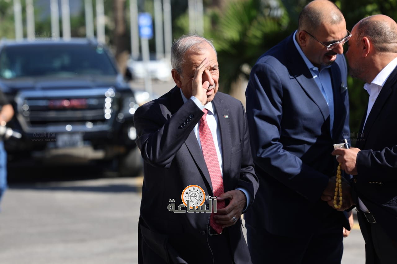 Madar Al-Saa Images 0.8828830478924945