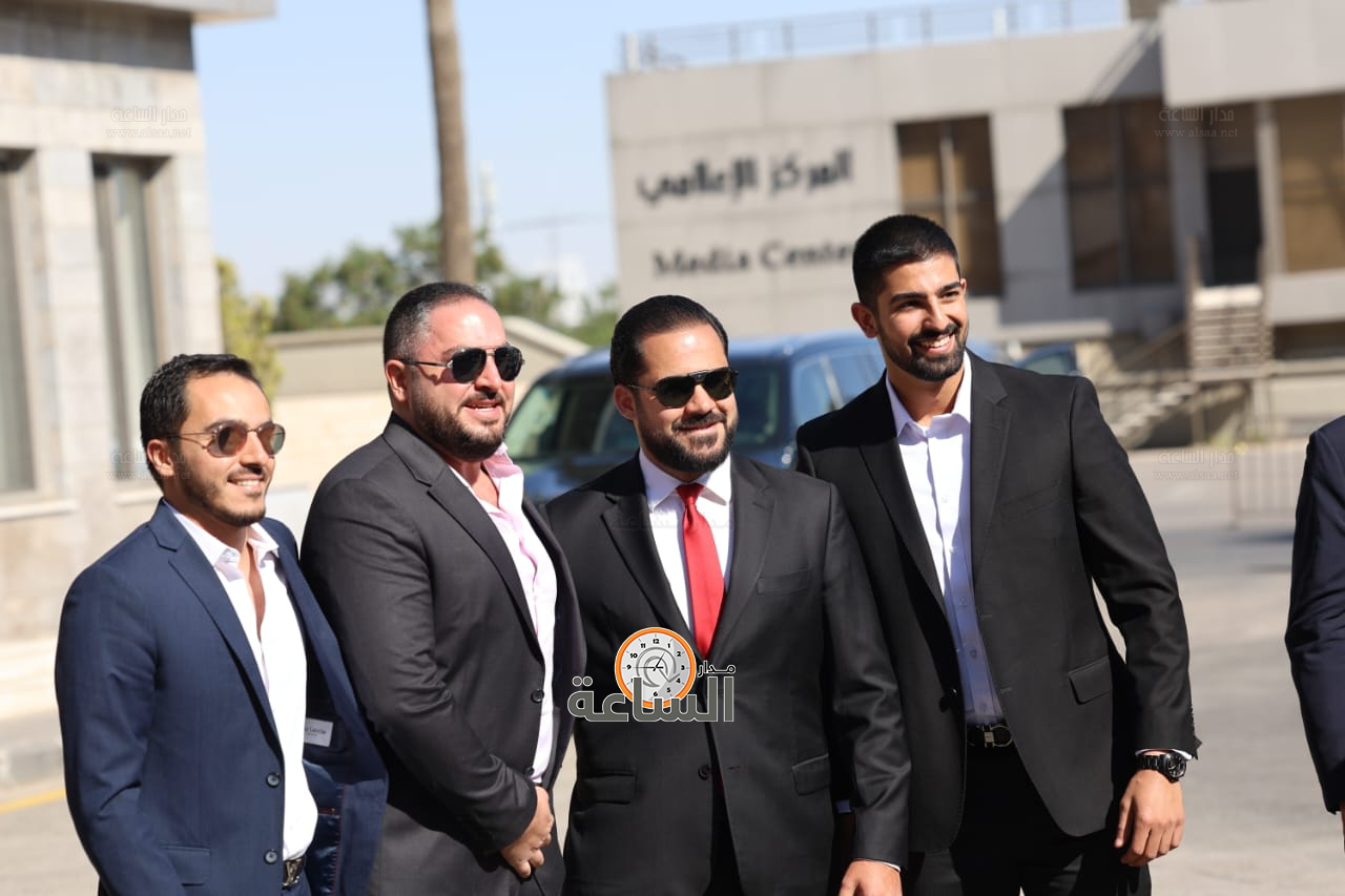 Madar Al-Saa Images 0.3527149208438013