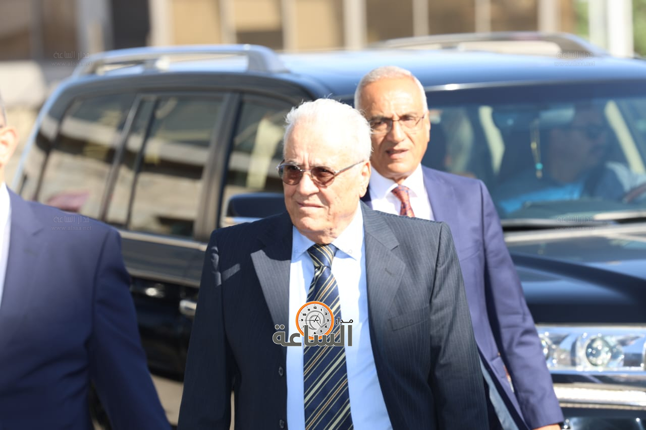 Madar Al-Saa Images 0.9722838072586417