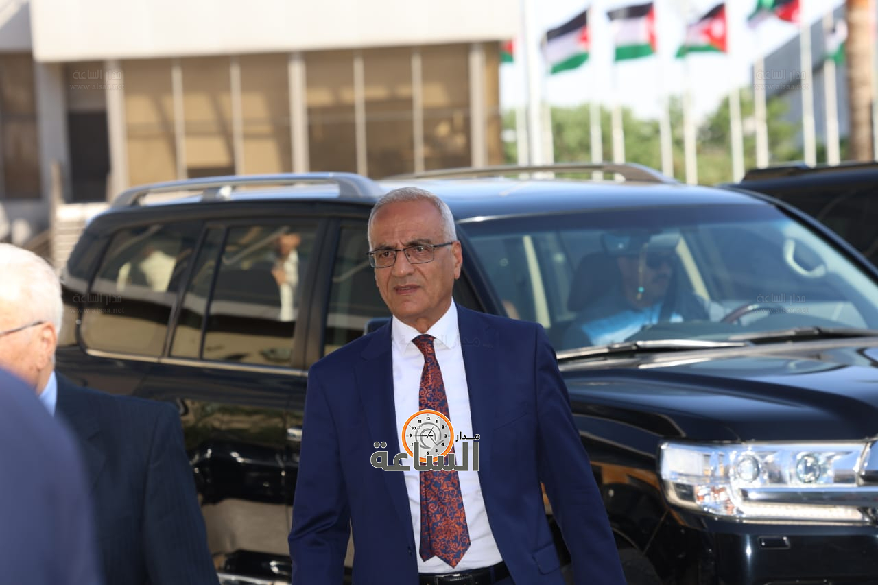 Madar Al-Saa Images 0.6817325755868723