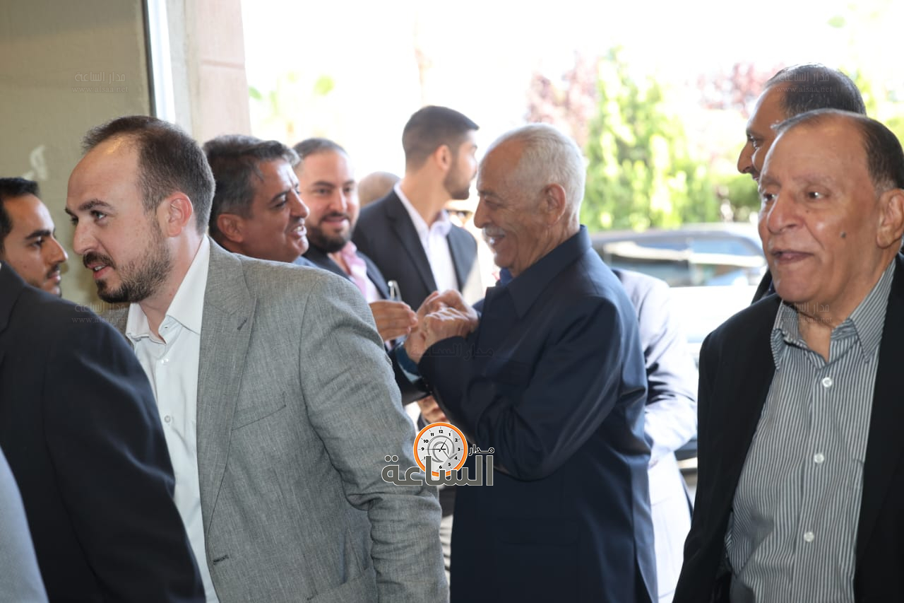 Madar Al-Saa Images 0.9215930312690461