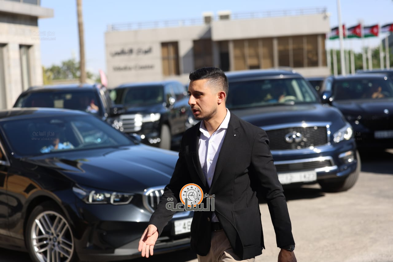 Madar Al-Saa Images 0.9409973660855259