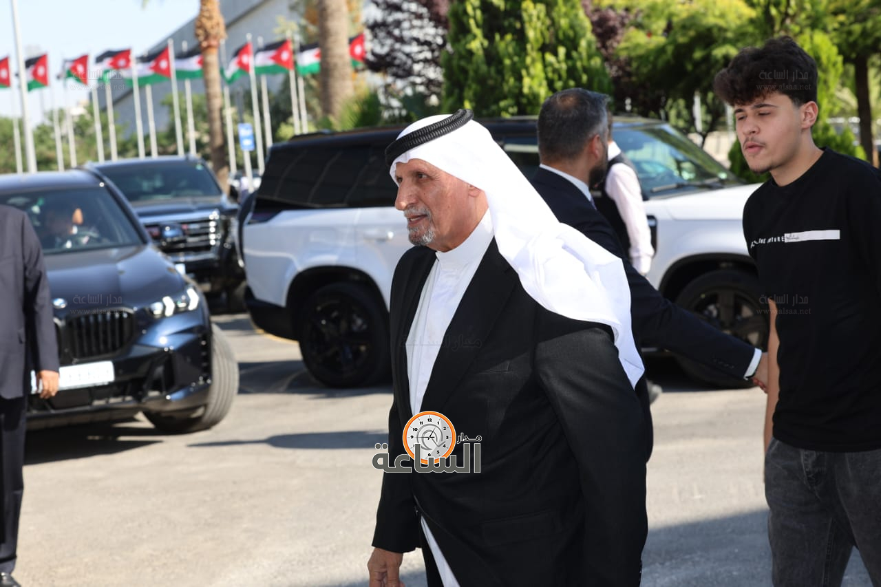 Madar Al-Saa Images 0.04614734985556335