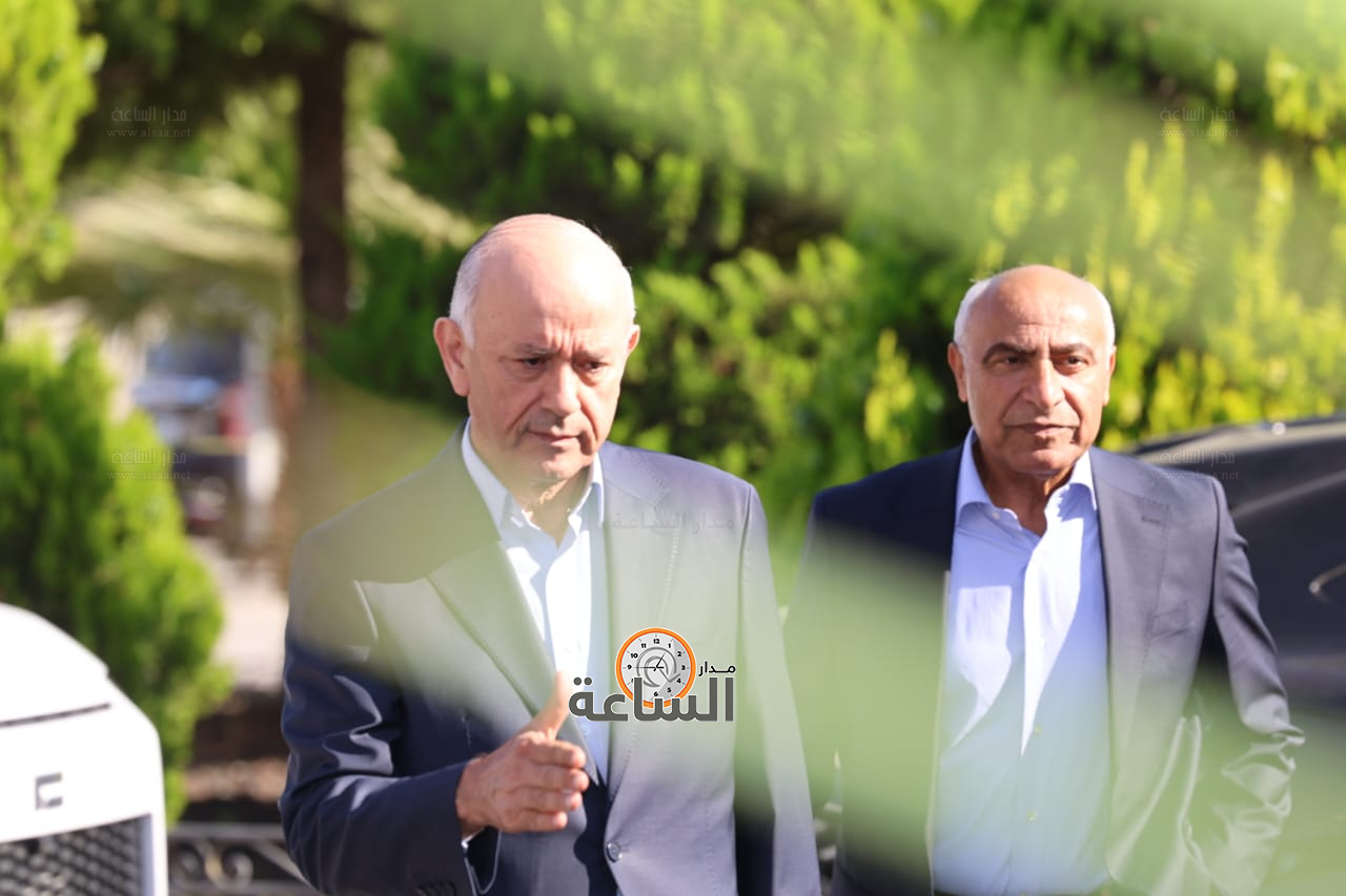 Madar Al-Saa Images 0.6556091271411146