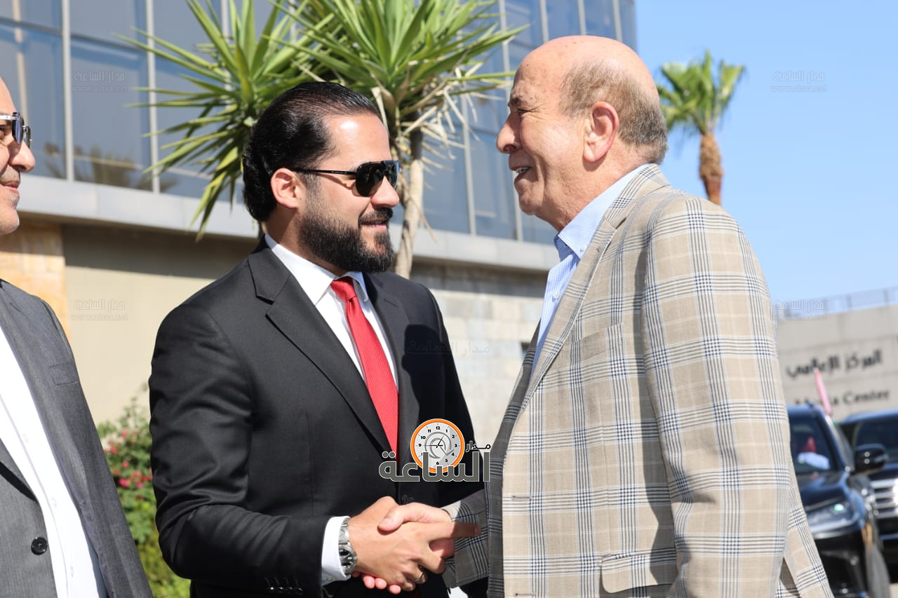 Madar Al-Saa Images 0.6537296632127568