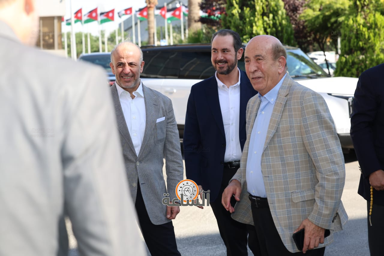 Madar Al-Saa Images 0.505288584245598