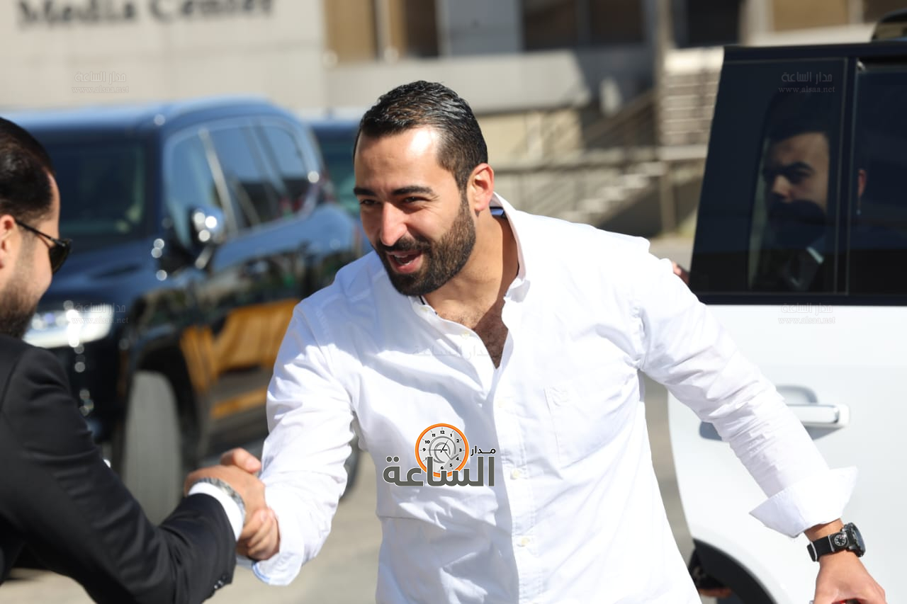 Madar Al-Saa Images 0.3950814914548034