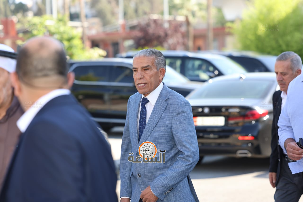 Madar Al-Saa Images 0.1653183749879522