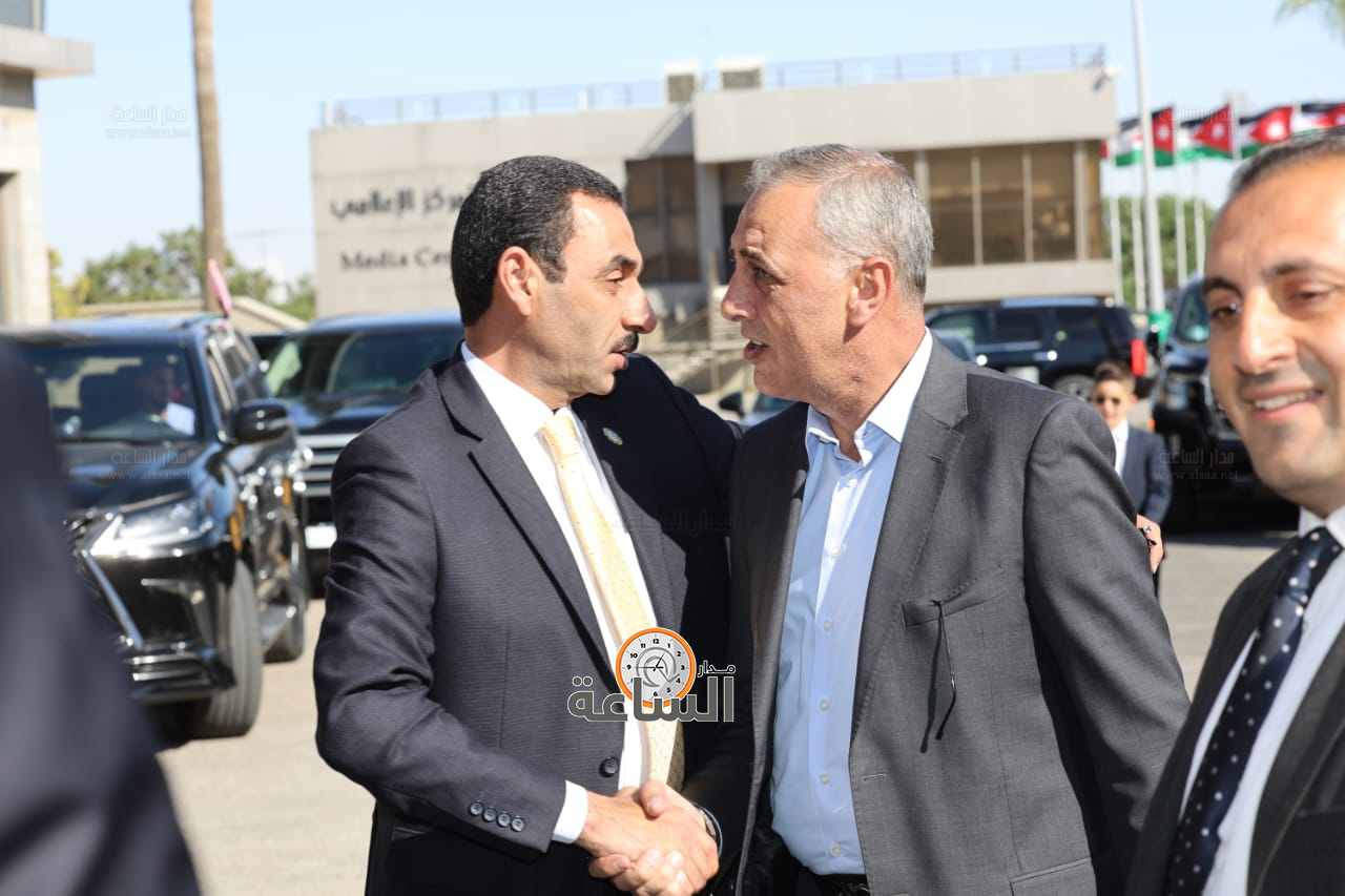 Madar Al-Saa Images 0.125982798395606