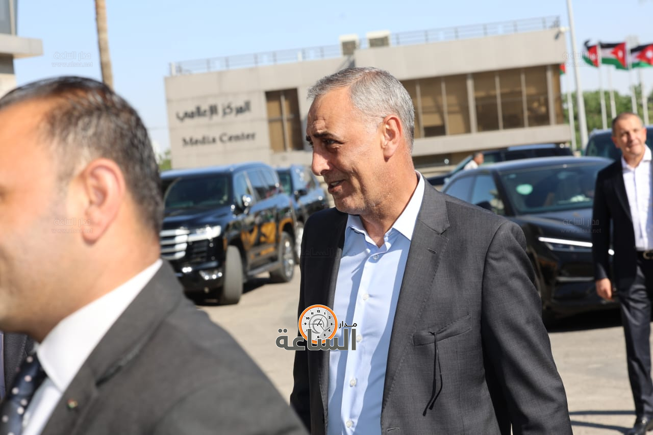 Madar Al-Saa Images 0.5879726416518791