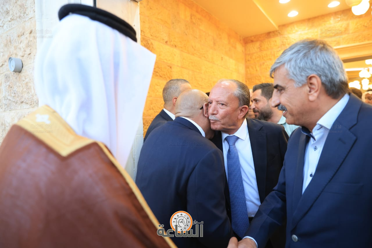 Madar Al-Saa Images 0.06180821969835659