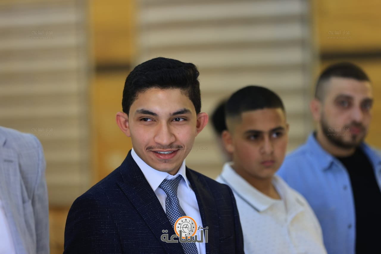 Madar Al-Saa Images 0.34504436859467635