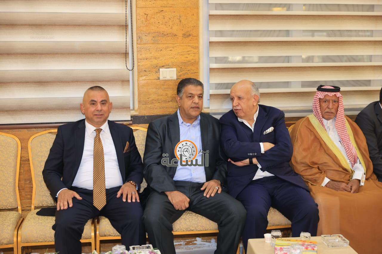 Madar Al-Saa Images 0.4593621121293241