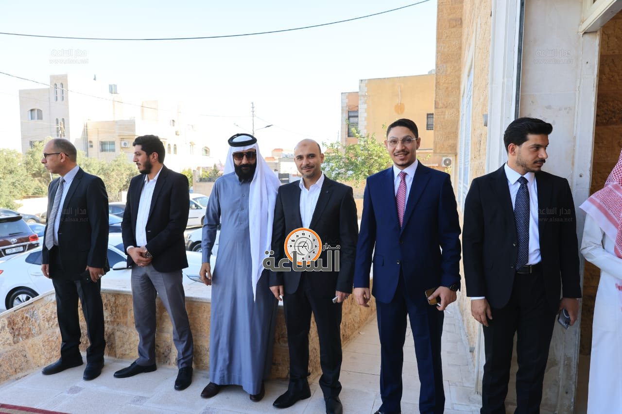 Madar Al-Saa Images 0.6244101471361703