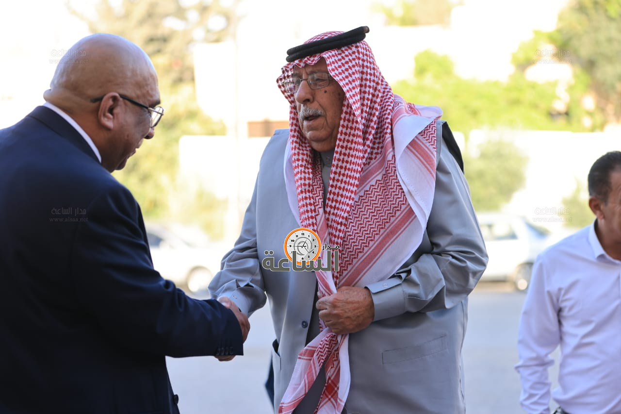 Madar Al-Saa Images 0.9878529064345546