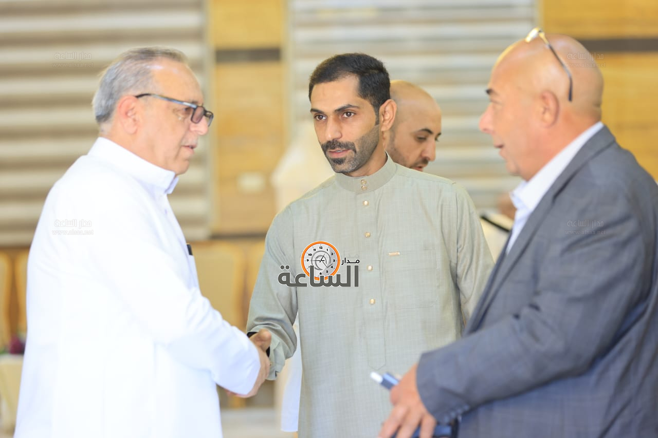 Madar Al-Saa Images 0.14324052357173678