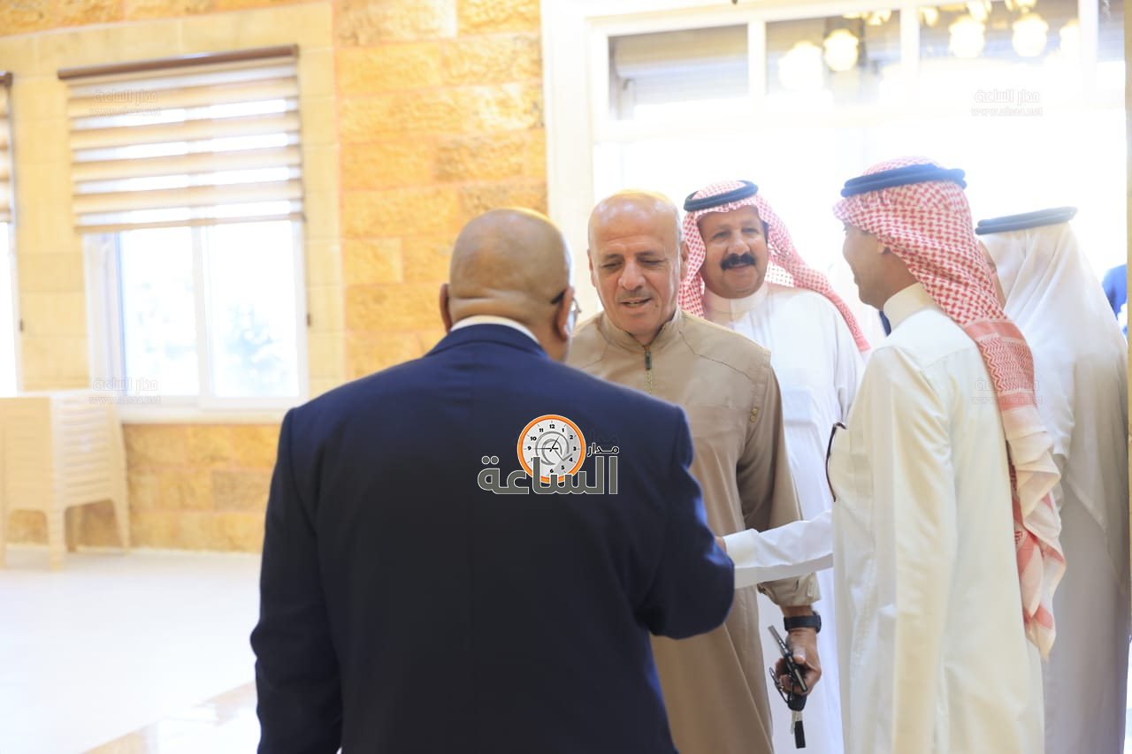 Madar Al-Saa Images 0.035707150194502435