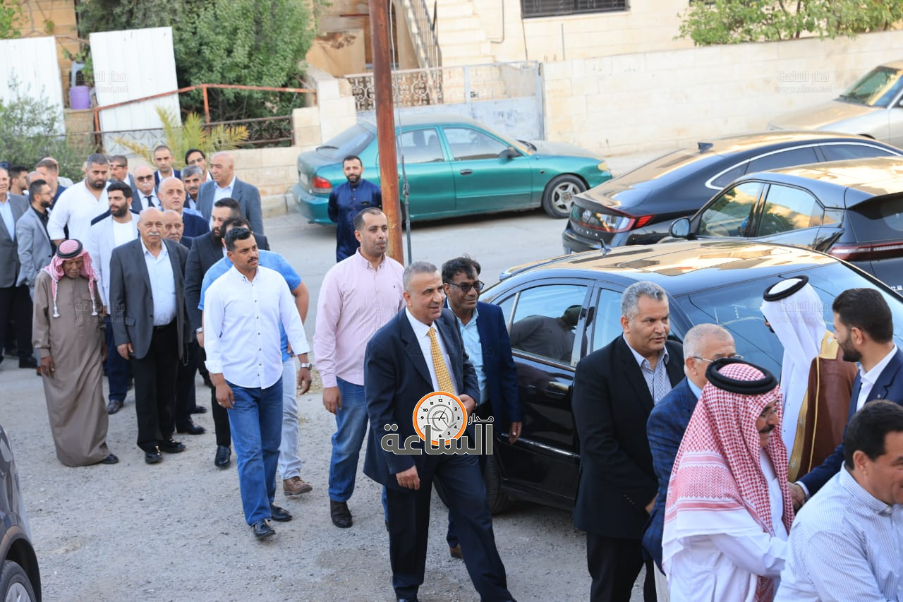 Madar Al-Saa Images 0.6510232092519046