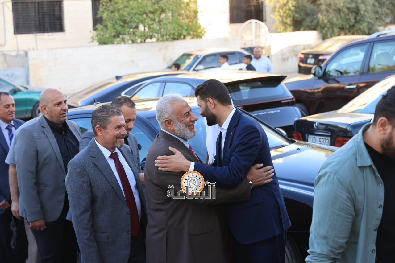 Madar Al-Saa Images 0.7680979116791358