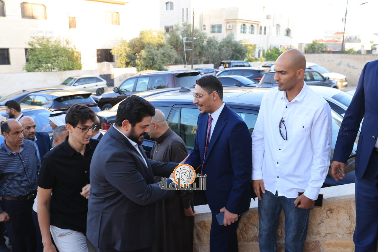 Madar Al-Saa Images 0.8486410392536149