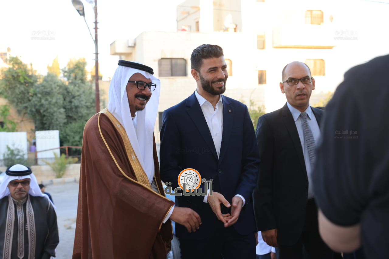 Madar Al-Saa Images 0.9652664641303488