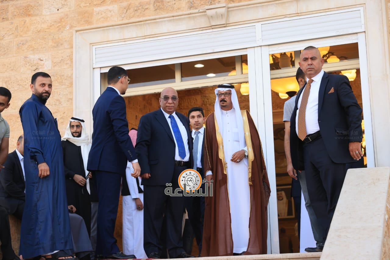 Madar Al-Saa Images 0.8651864898912719