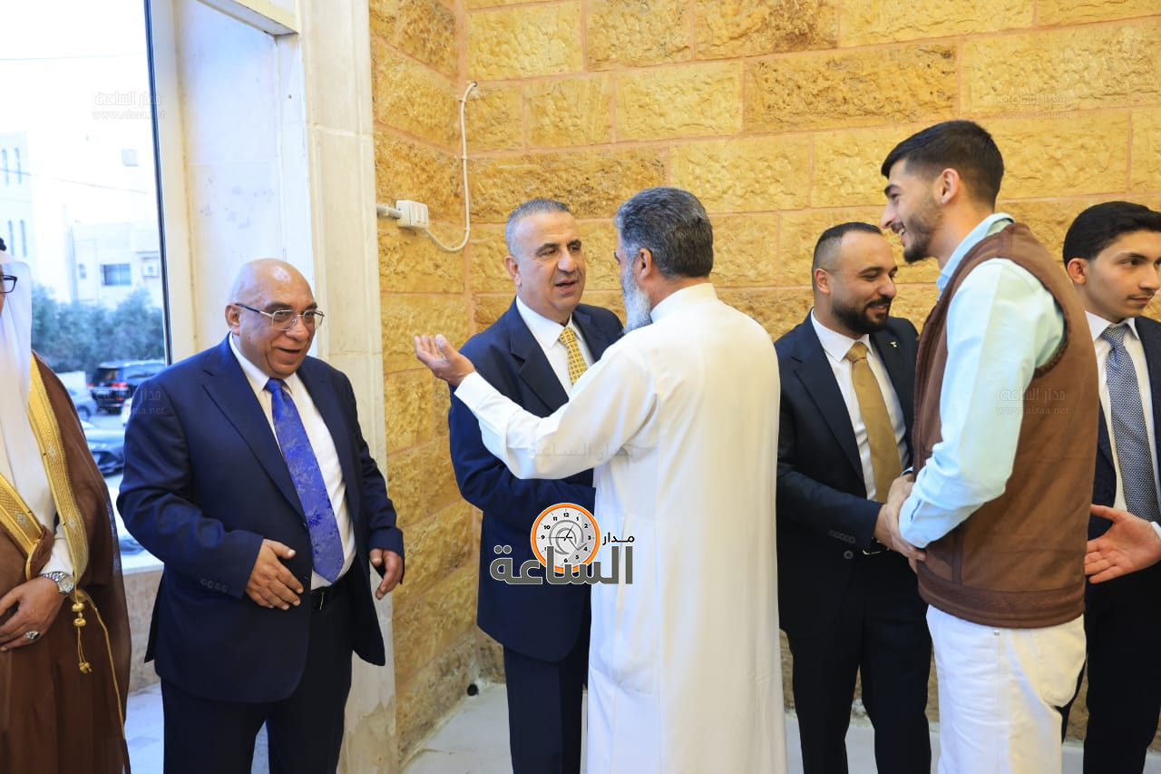 Madar Al-Saa Images 0.1956995239466024