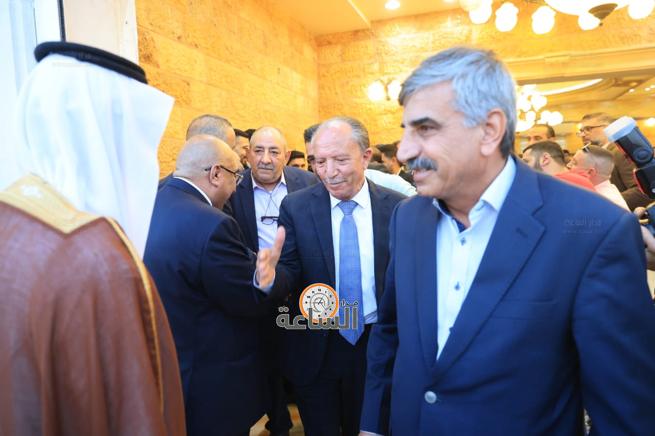 Madar Al-Saa Images 0.517321539740816