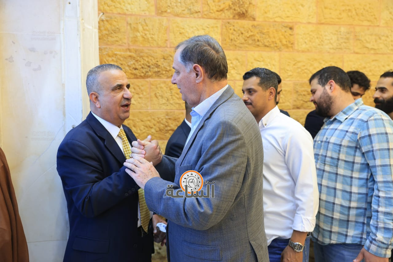 Madar Al-Saa Images 0.8806775265869246